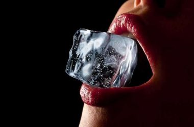 Sex with ice - foreplay techniques